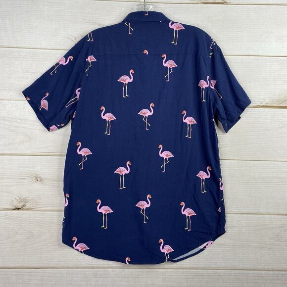 Free Planet Shirt Mens Sz L Blue Pink Flamingo Short Sleeve Button Up Graphic - Picture 9 of 9